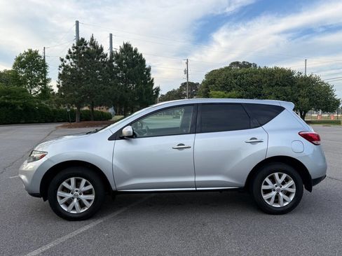 Used 2011 Nissan Murano S AWD/4WD image 4