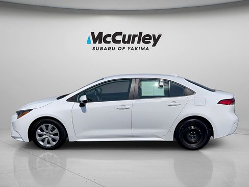 Used 2023 Toyota Corolla LE FWD image 8