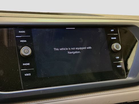 Used 2024 Volkswagen Taos SE w/ Panoramic Sunroof Package image 22