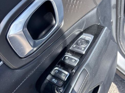 Used 2022 Kia Sorento SX AWD/4WD image 52