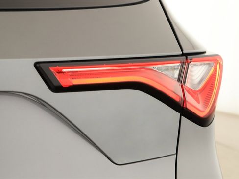 Used 2023 Acura MDX Technology image 30