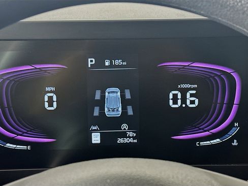 Used 2025 Kia Sportage LX image 18