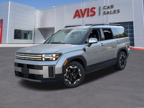 Used 2025 Hyundai Santa Fe SEL image 1