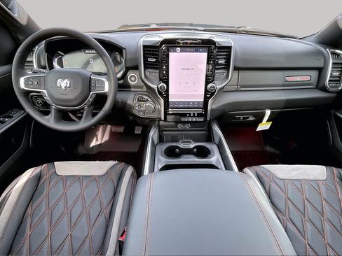 New 2026 RAM 1500 Big Horn AWD/4WD image 5