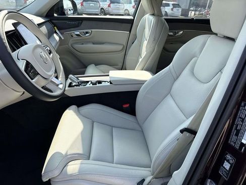 New 2026 Volvo XC90 B6 Ultra image 19