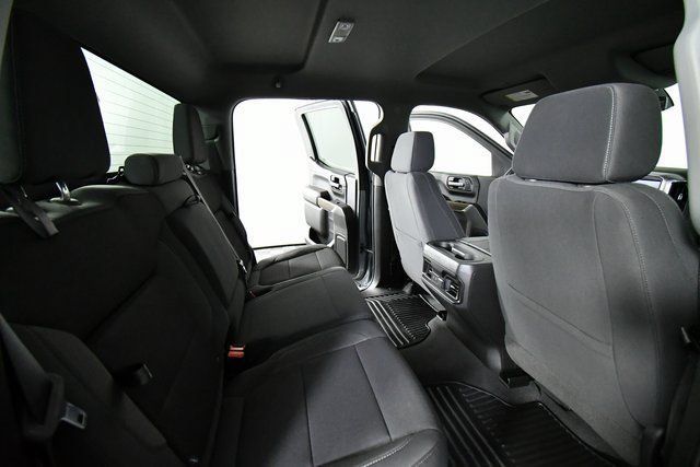 Used 2021 Chevrolet Silverado 1500 RST w/ Z71 Off-Road Package AWD/4WD image 24