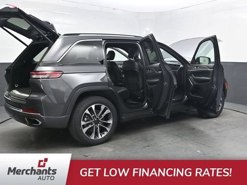 Used 2023 Jeep Grand Cherokee Overland AWD/4WD image 50