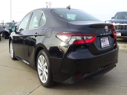 Used 2024 Toyota Camry LE image 8