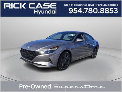 Certified 2022 Hyundai Elantra SEL