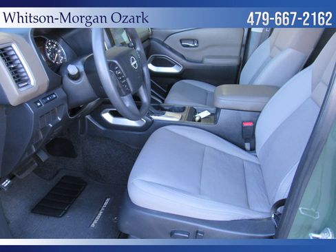 Used 2022 Nissan Frontier SV image 19