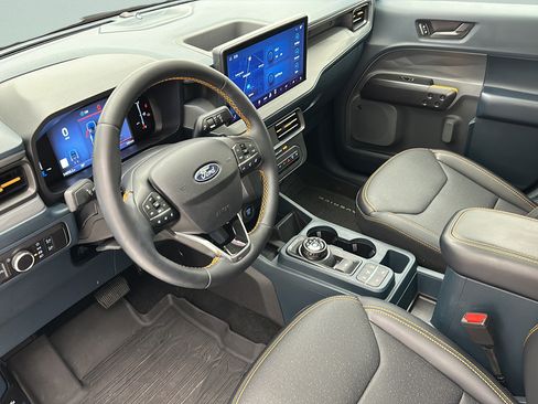 Used 2025 Ford Maverick Tremor AWD/4WD image 16