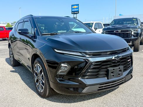 Used 2024 Chevrolet Blazer RS w/ Driver Confidence II Package AWD/4WD image 1