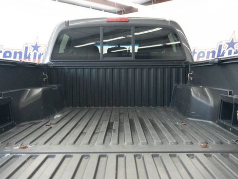 Used 2013 Toyota Tacoma 4x4 Double Cab w/ TRD Off-Road Pkg image 30