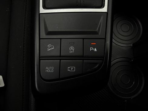 Used 2026 Kia Sportage LX FWD image 21