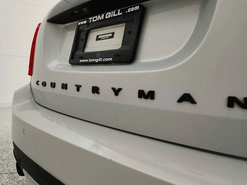 Used 2023 MINI Cooper Countryman S w/ Premium Package image 17