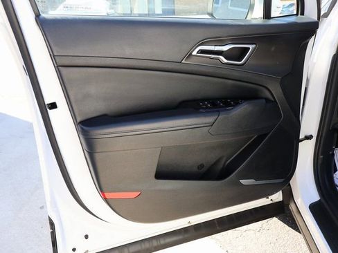 Used 2023 Kia Sportage EX image 22