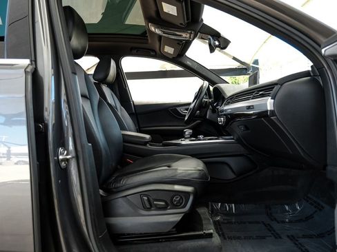 Used 2018 Audi Q7 2.0T Premium Plus AWD/4WD image 38