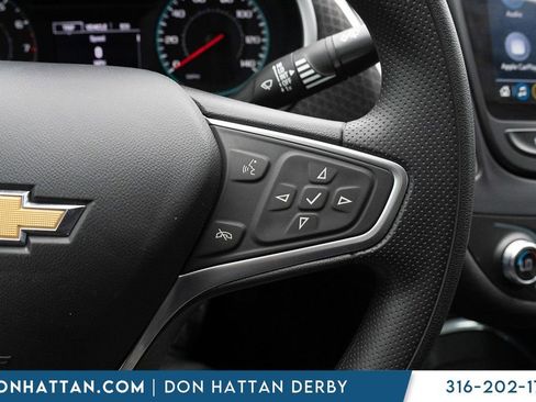 Used 2023 Chevrolet Malibu LT image 14