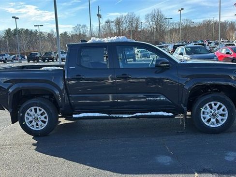 New 2026 Toyota Tacoma SR5 image 27