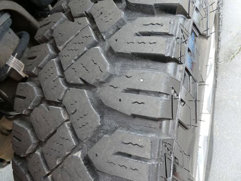 Used 2018 GMC Sierra 1500 SLT image 11