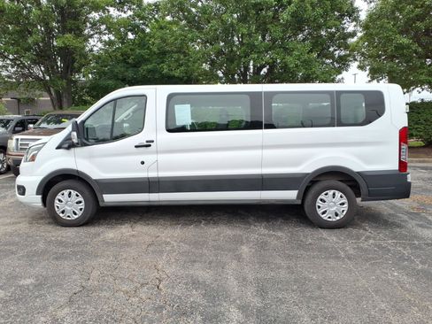 Used 2023 Ford Transit 350 XLT RWD image 6