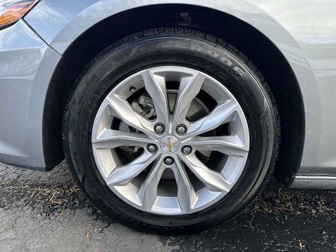 Used 2024 Chevrolet Malibu LT image 17