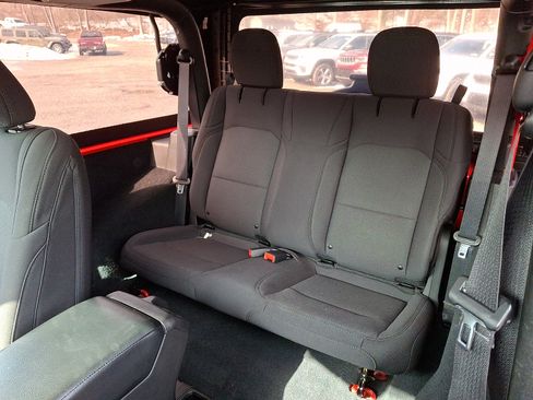 Certified 2022 Jeep Wrangler Sport S image 10
