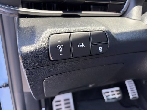 Used 2022 Hyundai Elantra N FWD image 39
