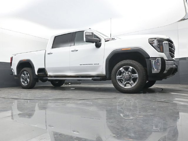 Used 2025 GMC Sierra 2500 SLT w/ SLT Convenience Package AWD/4WD image 45