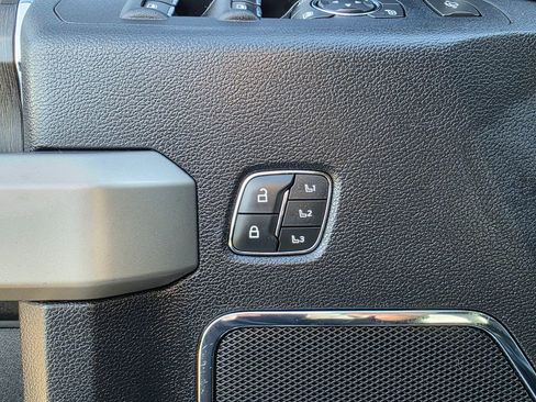 Used 2021 Ford F250 Lariat w/ Lariat Value Package image 17