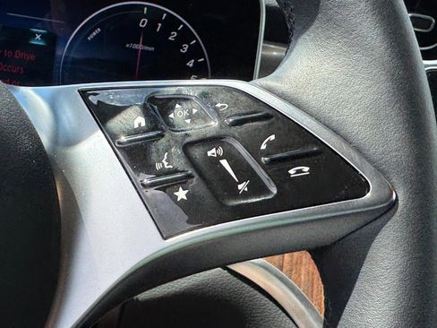 Certified 2025 Mercedes-Benz GLC 350e GLC 350e image 19