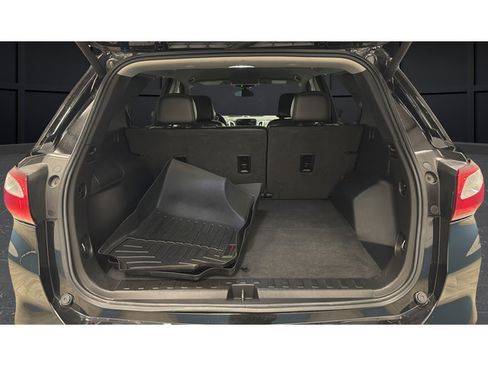 Used 2021 Chevrolet Equinox Premier w/ Redline Edition AWD/4WD image 25