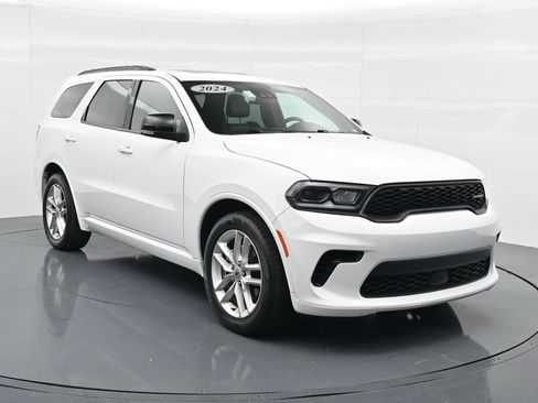 Used 2024 Dodge Durango GT RWD image 9