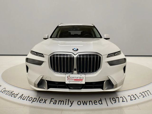 Used 2026 BMW X7 xDrive40i w/ Premium Package AWD/4WD image 8