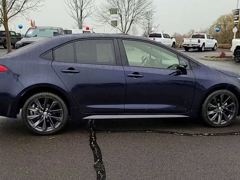 Used 2024 Toyota Corolla SE image 9