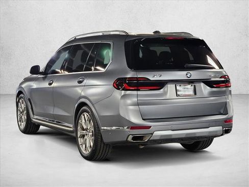 Used 2023 BMW X7 xDrive40i w/ Executive Package image 8