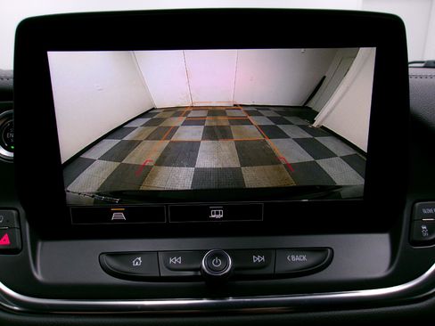 Certified 2023 Chevrolet Blazer LT w/ Driver Confidence Package image 4