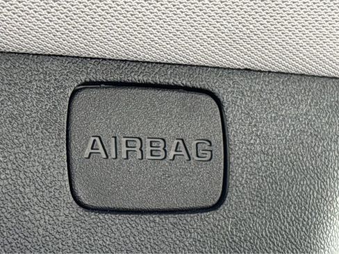 Used 2024 Chevrolet Malibu LT FWD image 29