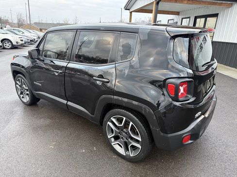 Used 2020 Jeep Renegade Sport image 14