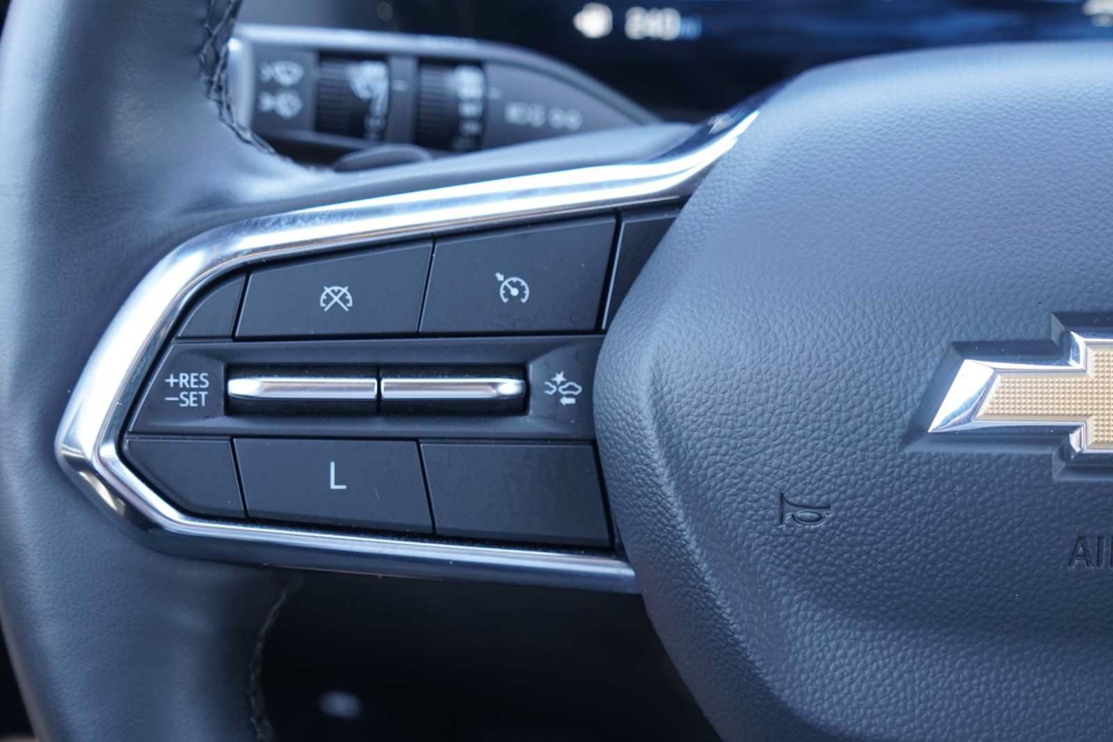 Used 2025 Chevrolet Equinox LT w/ Convenience Package II FWD image 15