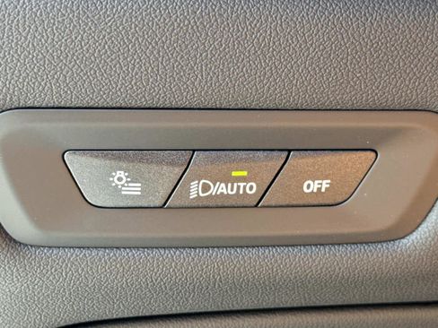 New 2026 BMW X5 xDrive40i w/ M Sport Package AWD/4WD image 28