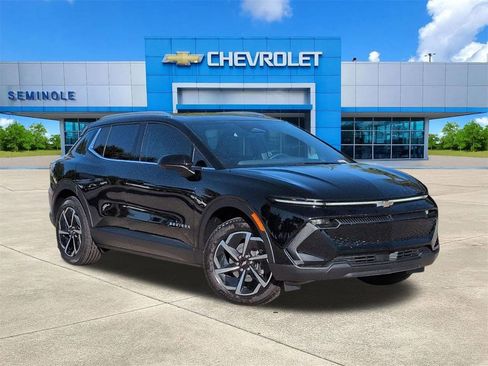 New 2026 Chevrolet Equinox EV LT image 1