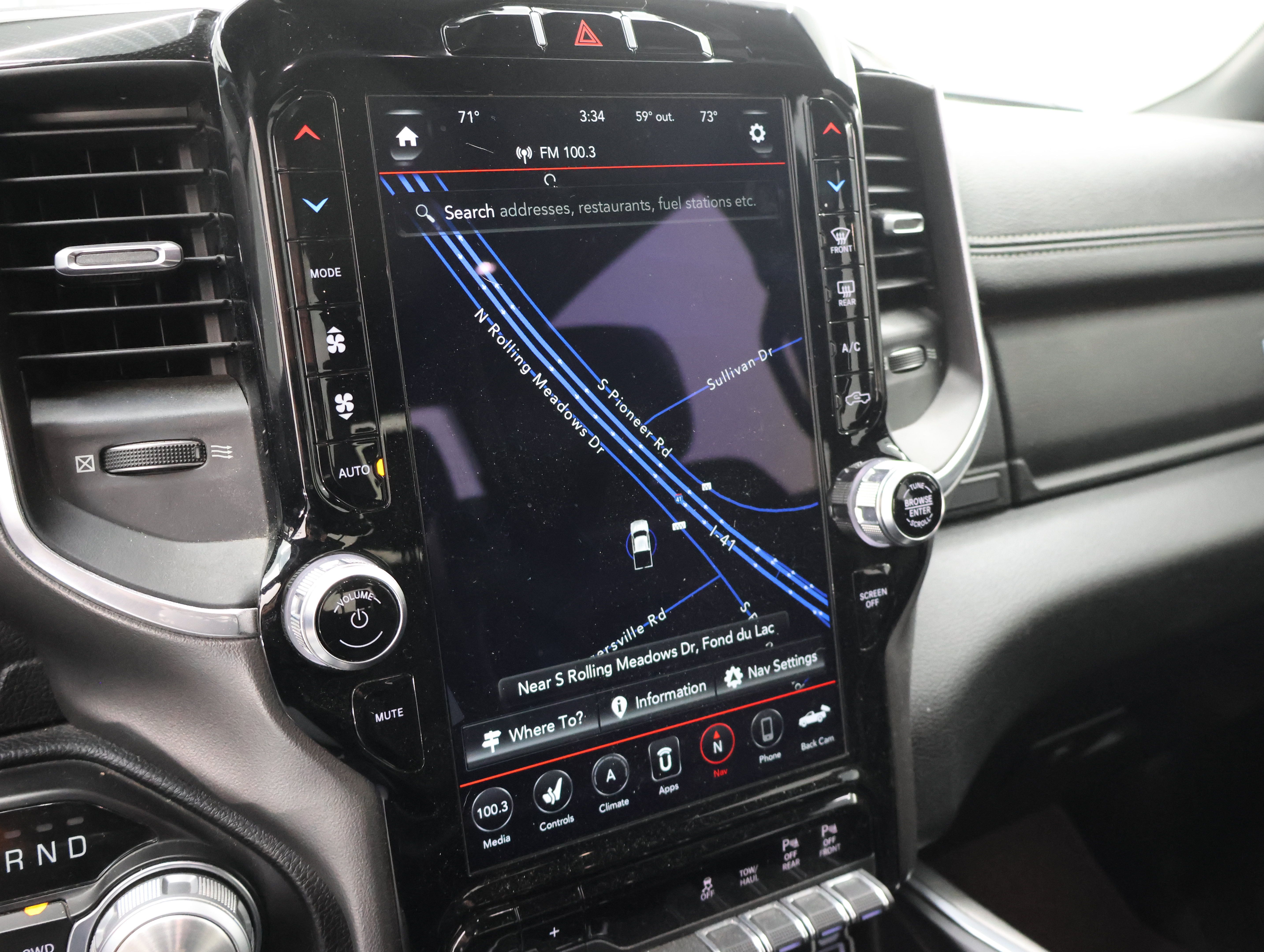 Used 2020 RAM 1500 Laramie AWD/4WD image 11