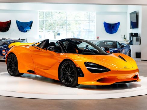 New 2026 McLaren 750S Spider image 3