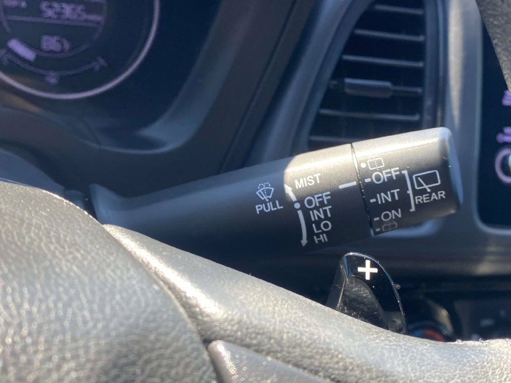 Used 2022 Honda HR-V Sport image 31