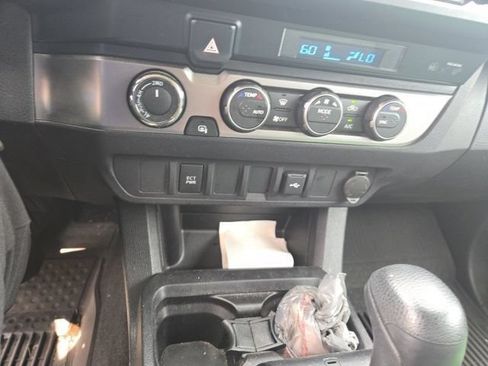 Used 2023 Toyota Tacoma SR AWD/4WD image 8