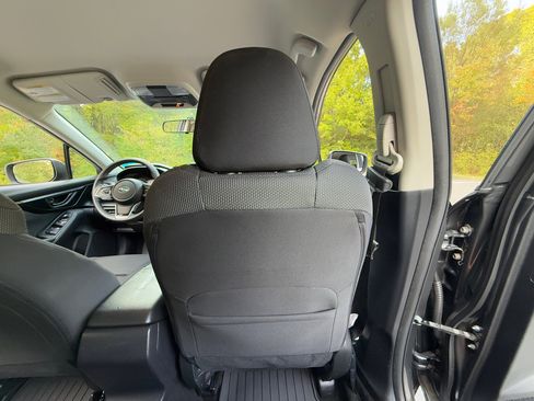 Used 2018 Subaru Impreza 2.0i Premium image 34