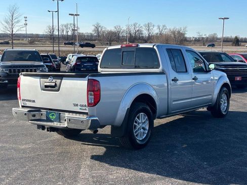 Used 2017 Nissan Frontier SV w/ SV Value Truck Package image 5