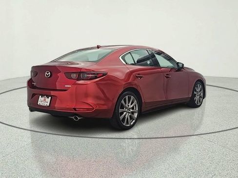 Used 2019 MAZDA MAZDA3 AWD Sedan w/ Premium Package image 6