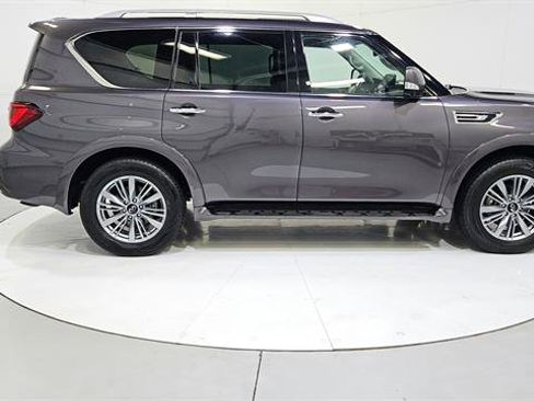 Used 2024 INFINITI QX80 Luxe RWD image 9